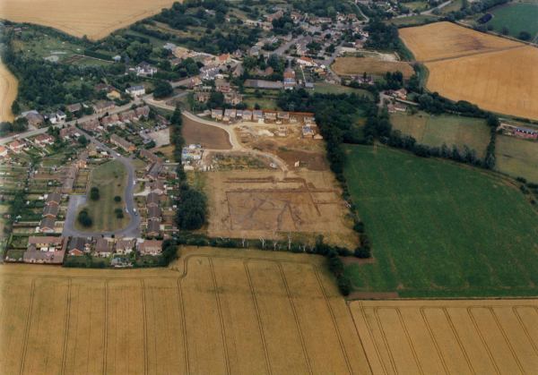 Cowslip Drive archaeological dig before building in 1995