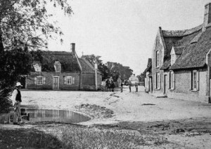 The Horseshoes (left background), c. 1906